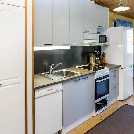 Semesterbostad Villa-lyydia By Interhome Niemikylät